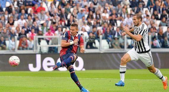 包含里程碑夜广州队防线松动，意大利杯集结日刷纪录，底气十足，身体对抗强度拉满的词条